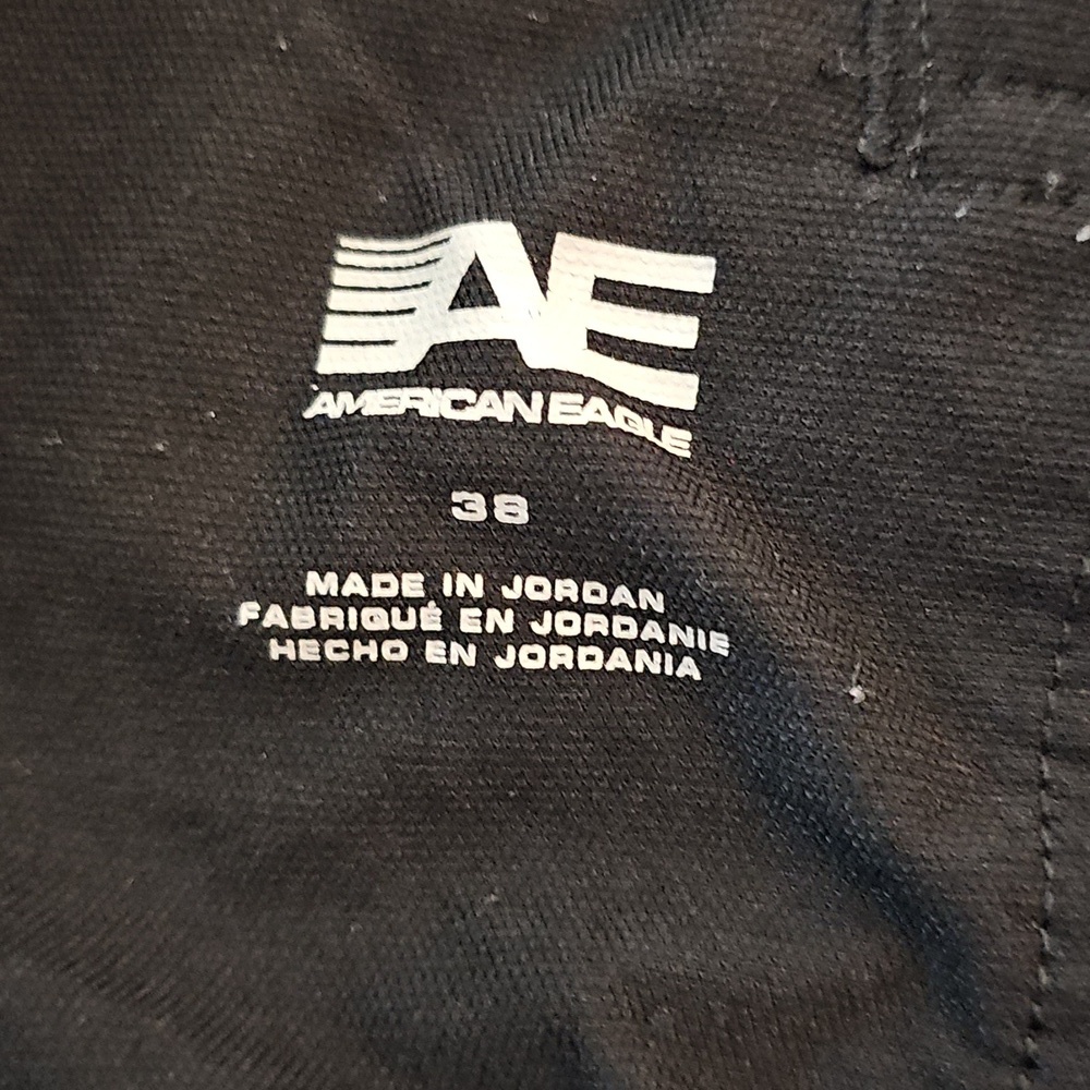 American Eagle Outfitters Black 38" Men's Shorts - Picture 7 of 8